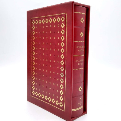 A Song Of Ice And Fire Book 2: A Clash Of Kings (Slipcase Edition)