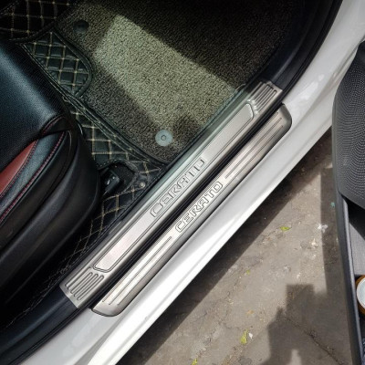 BỘ SẢN PHẨM Nẹp bước chân và ốp chống trầy cốp Kia Cerato 2019-2020 - Mẫu Inox