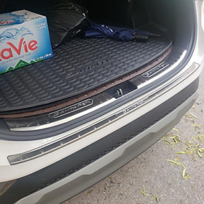 BỘ SẢN PHẨM Nẹp bước chân và ốp chống trầy cốp Hyundai Santafe 2019 - Mẫu Inox