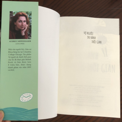 Sách Vợ Người Du Hành Thời Gian - Tác giả Audrey Niffenegger - Rainbow Books