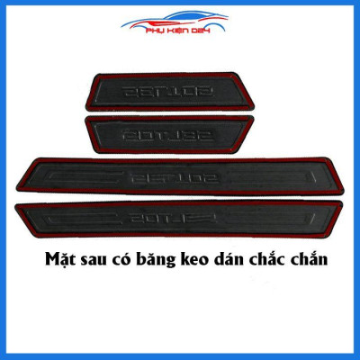 Nẹp bước chân trong  ngoài TITAN ô tô Seltos 2020-2021-2022 chống trầy bảo vệ trang trí xe