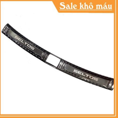 Bộ ốp chống trầy bậc cốp dành cho Kia Seltos 2020 bên trong Titan