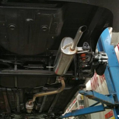 Sơn xịt phủ gầm xe hơi ô tô chống rỉ mọt bảo vệ gầm xe, flamingo rubberized undercoat F021 hàng chính hãng Trendycar