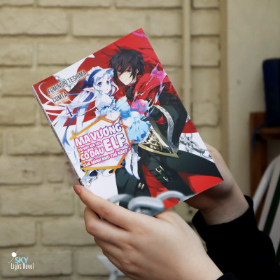 Sách - Ma Vương Tôi Đây Nên Yêu Cô Dâu Elf Của Mình Như Thế Nào? - Tập 4 - Tặng Kèm Bookmark + Postcard