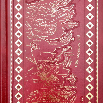 A Song Of Ice And Fire Book 2: A Clash Of Kings (Slipcase Edition)