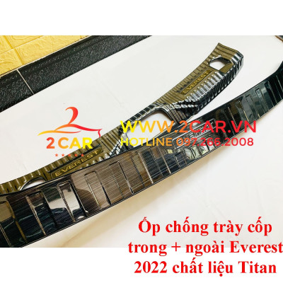 Ốp chống trầy cốp trong, ngoài xe Ford Everest 2022 2023 chất liệu Titan cao cấp