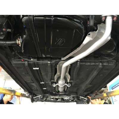 Sơn phủ gầm Ô Tô Cao Su Non WURTH Đức 1000 ml màu Đen chuyên dụng cho gara ô tô làm sàn xe, hốc bánh xe cách ồn hiệu quả