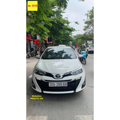 RÈM CHE NẮNG NAM CHÂM CHO XE TOYOTA YARIS 2019-2021.