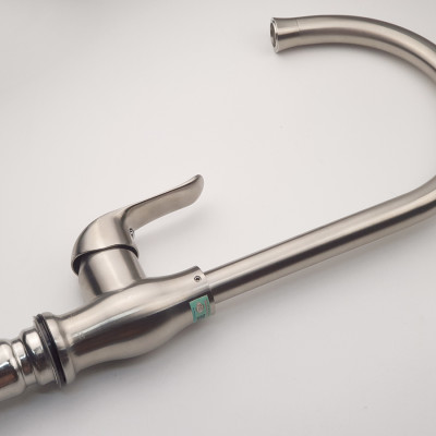 Vòi rửa chén nóng lạnh Inox SUS 304 nguyên khối Eurolife EL-T030 (Trắng vàng)