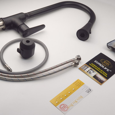 Vòi rửa chén nóng lạnh dây kéo Đồng mạ tĩnh nhiệt màu đen Eurolife EL-KM06 ( Đen)