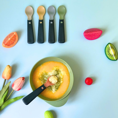 Thìa Tập Ăn Bề Cho Bé Tommee Tippee Easigrip Từ 6 Tháng (Bộ 5 Thìa)