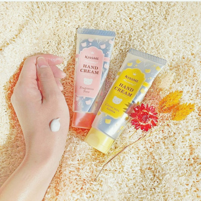 Kem Dưỡng Da Tay Cấp Ẩm Dành Cho Bé Từ 06 Tháng Tuổi Và Da Nhạy Cảm Kissme Mommy Hand Cream 60 G
