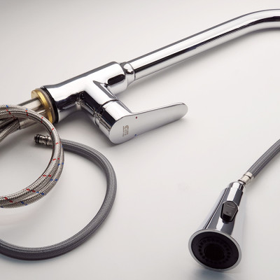 Vòi Rửa Chén Nóng Lạnh Dây Kéo Đồng Mạ Chrome Eurolife EL-KM05 (Trắng bạc)