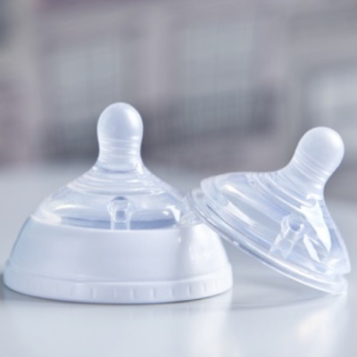 COMBO Bình Sữa PPSU Ty Siêu Mềm Tự Nhiên Tommee Tippee 260ml Hoạ Tiết & Núm Ty Silicon Thay Thế 6M+