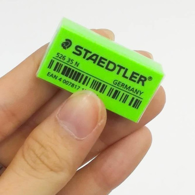 Gôm Staedtler 526 35N (Mẫu Màu Giao Ngẫu Nhiên)