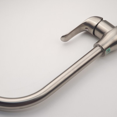 Vòi rửa chén nóng lạnh Inox SUS 304 nguyên khối Eurolife EL-T030 (Trắng vàng)