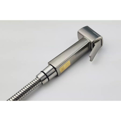 Bộ xịt vệ sinh siêu tăng áp, khóa thông minh Eurolife EL-X11-V