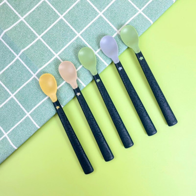 Thìa Ăn Dặm Tommee Tippee Softee, Cho Bé Từ 4 Tháng - Set 5 Thìa, Tách Lẻ (Giao Màu Ngẫu Nhiên)