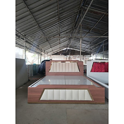 Giường gỗ MDF lõi xanh Juno Sofa kết hợp inox mạ vàng 