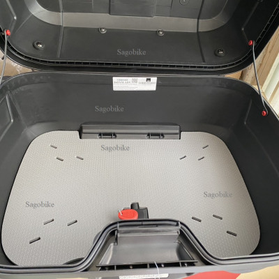 Thùng givi B45NM-ADV, thùng 45 lit mới nhất của givi, phiên bản cao cấp full phụ kiện.