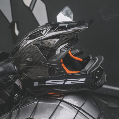 Mũ Cào Cào LS2 MX703 X-Force Carbon