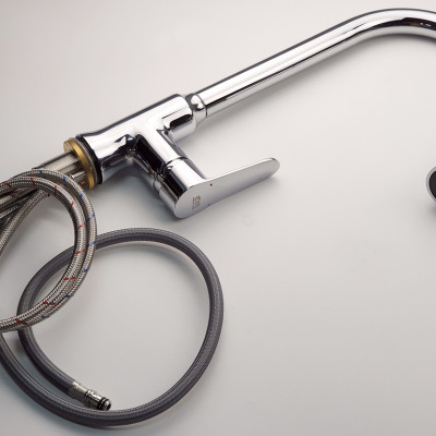 Vòi Rửa Chén Nóng Lạnh Dây Kéo Đồng Mạ Chrome Eurolife EL-KM05 (Trắng bạc)