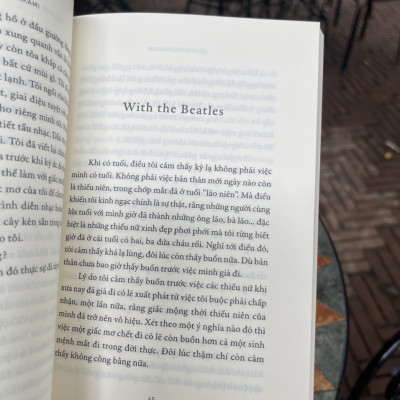 NGÔI THỨ NHẤT SỐ ÍT – Haruki Murakami – Trương Thùy Lan dịch – Nhã Nam – NXB Phụ Nữ (Bìa mềm)