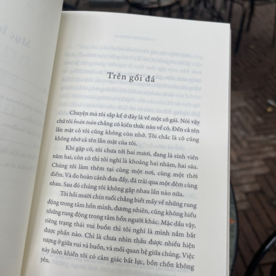 NGÔI THỨ NHẤT SỐ ÍT – Haruki Murakami – Trương Thùy Lan dịch – Nhã Nam – NXB Phụ Nữ (Bìa mềm)