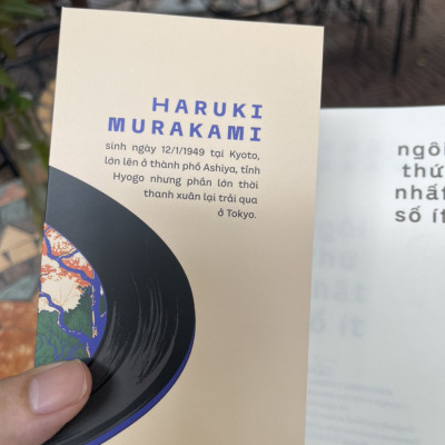NGÔI THỨ NHẤT SỐ ÍT – Haruki Murakami – Trương Thùy Lan dịch – Nhã Nam – NXB Phụ Nữ (Bìa mềm)