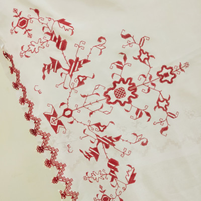 Khăn phụ nữ Chăm dự lễ cưới