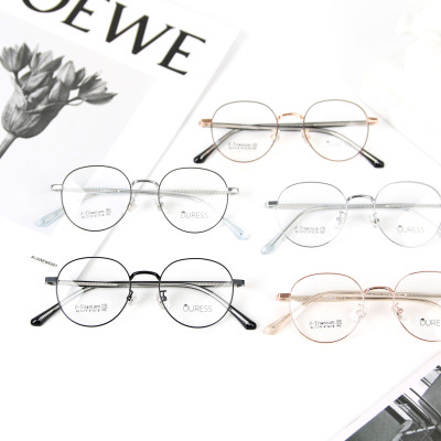 Gọng kính Titanium cao cấp thời trang nam nữ Ouress BL7219