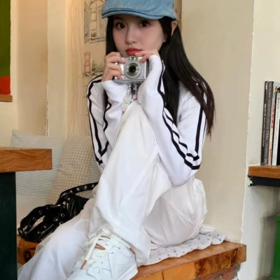 Nón beret mũ bê rê mỏ vịt dành cho nam nữ, chất liệu jean thời trang Hàn Quốc. #nonbere #muberet #mũ_bê_rê #nón_bere #mu #non #thoitrang #maumoi #xh #xuhuong #dulich #dangoai #dibien #nondep #trend #nonmovit #munoi #berenam #berenu #vazano