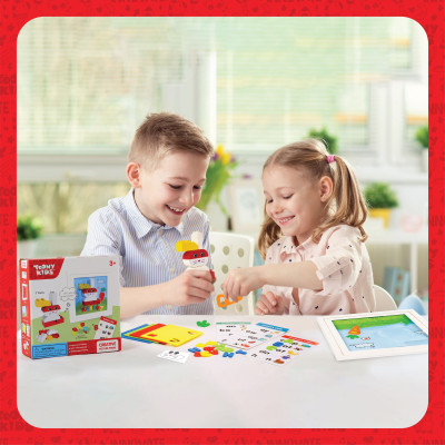 Đồ Chơi Bộ Lắp Ráp Khung Tranh Thỏ TOONYKIDS - Đồ Chơi Thông Minh Cho Bé - Creative Picture Farme TN00422 [Tặng Kèm Sticker]