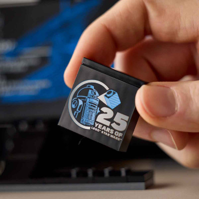 Bộ Lắp Ráp TIE Interceptor LEGO STAR WARS 75382 (1931 chi tiết)