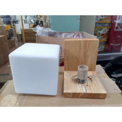 Đèn tường vuông, đèn buồng nghỉ C5094 DT