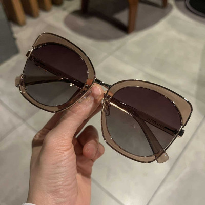 Kính râm Mắt mèo sành điệu cao cấp cho nữ + Tặng phụ kiện cao cấp kèm theo