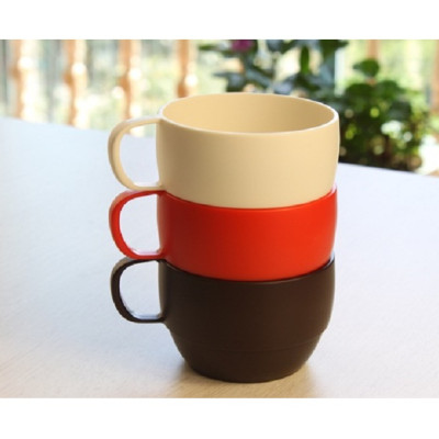 Combo 01 Bình đựng nước đa năng 1L (Màu trắng) + 03 Cốc nhựa uống nước Inomata 350ml có quai cầm - Nội địa Nhật Bản