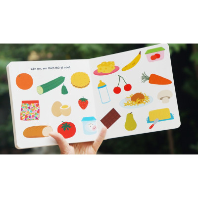 Sách Chuyển Động Thông Minh Đa Ngữ Việt - Anh - Pháp Vườn Thú