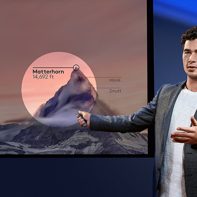 Bút trình chiếu từ xa Logitech Spotlight - không dây đến 30m, kết nối Bluetooth và USB, phóng to để nhấn mạnh, điều khiển con trỏ bật video - Hàng chính hãng