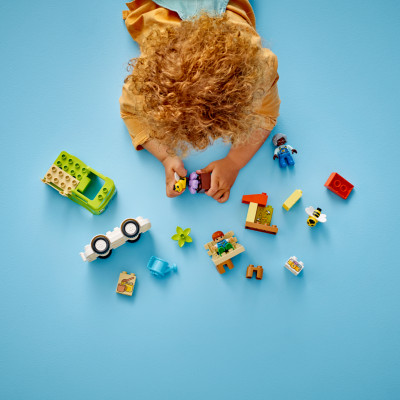 Đồ Chơi Lắp Ráp Nông Trại Ong Của Bé - Caring For Bees & Beehives - Lego Duplo 10419 (22 Mảnh Ghép)