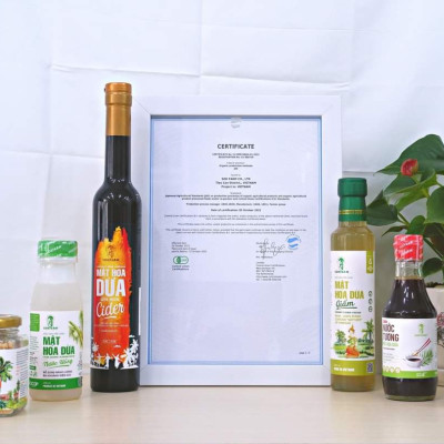 Nước tương mật hoa dừa Sokfarm - Nước tương ăn dặm cho bé với hàm lượng muối thấp, khoáng chất cao, không gluten, không đường và không chất bảo quản