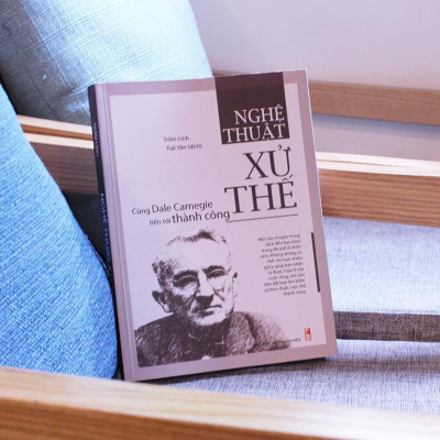 Sách: Nghệ Thuật Xử Thế - Cùng Dale Carnegie Tiến Tới Thành Công (Tái bản) - B105 - TSKN