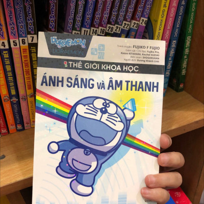 Doraemon Thế Giới Khoa Học - Ánh Sáng Và Âm Thanh