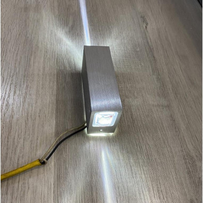 Đèn tường MESOR kiểu dáng nhỏ gọn, tiện dụng trang trí nội thất sang trọng .