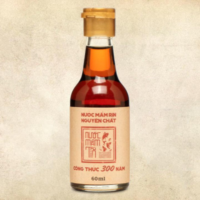 Nước Mắm Tĩn mini du lịch 40N đạm tự nhiên chai thủy tinh 60ml nước mắm rin nguyên chất truyền thống sạch là cốt nhĩ từ cá cơm than sánh đặc thịt cá không chất bảo quản
