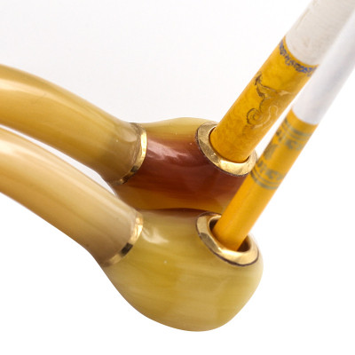 Tẩu thuốc sừng kiểu nhỏ tiền lợi dễ mang đi