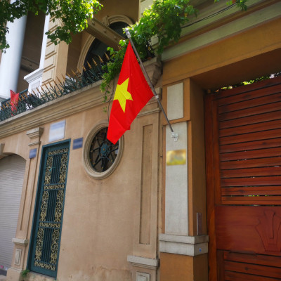 Cờ 70x100cm phi bóng