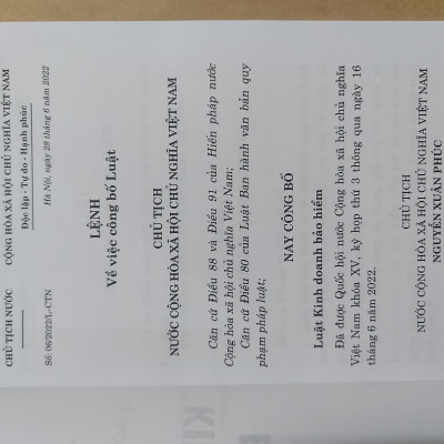 Luật kinh doanh bảo hiểm (NXB Chính trị quốc gia Sự thật)