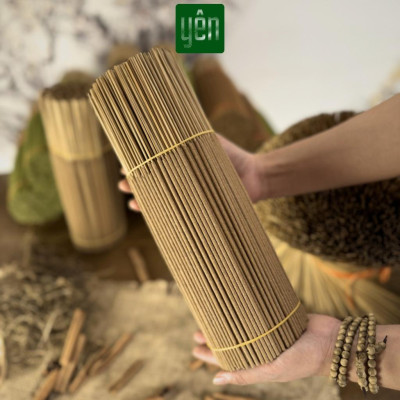 Nhang Thảo Mộc Sạch Mix Quế Khuynh Diệp Hương Bài Loại 23-30-40cm Hộp 100 Thanh Yên 100 % Tự Nhiên Thờ Cúng Thư Giãn
