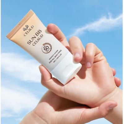 Combo sữa rửa mặt sạch sâu, nước hoa hồng làm dịu da và kem chống nắng Celaud